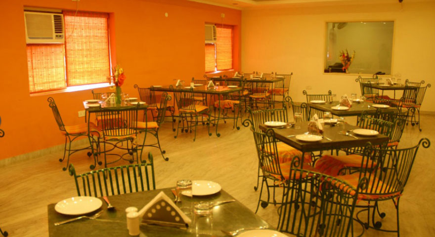 Kumar Grand Casa Hotel Agra Restaurant