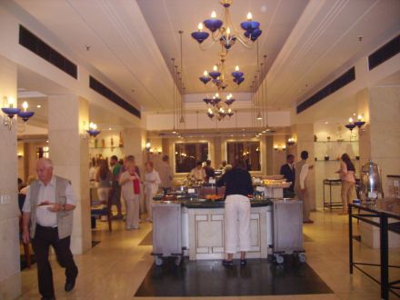 Jaypee Palace Hotel Agra Restaurant