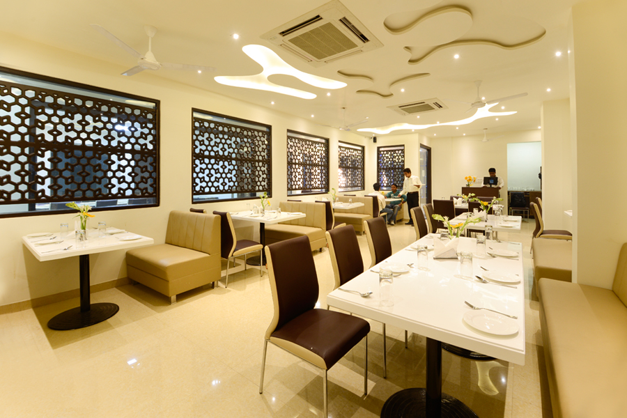 Madhushrie Hotel Agra Restaurant